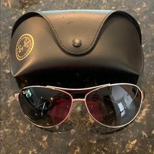 Women’s Ray Ban sunglasses